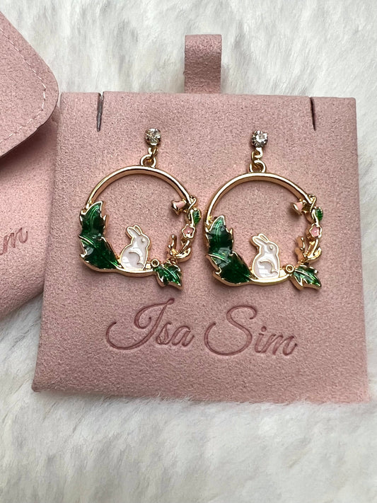 Garden Tales - 18K Gold Flower Rabbit Earrings